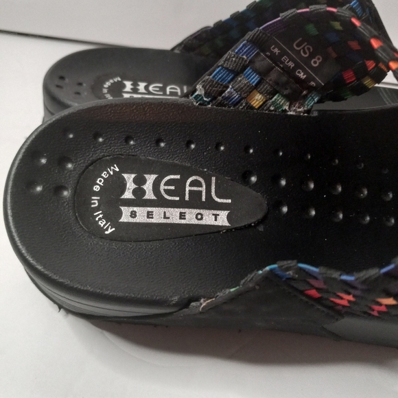 HEAL SELECT BLACK MULTICOLOR COMFORT WEDGE FLIP FLOP SANDALS 10 M PREOWNED. - Picture 4 of 9